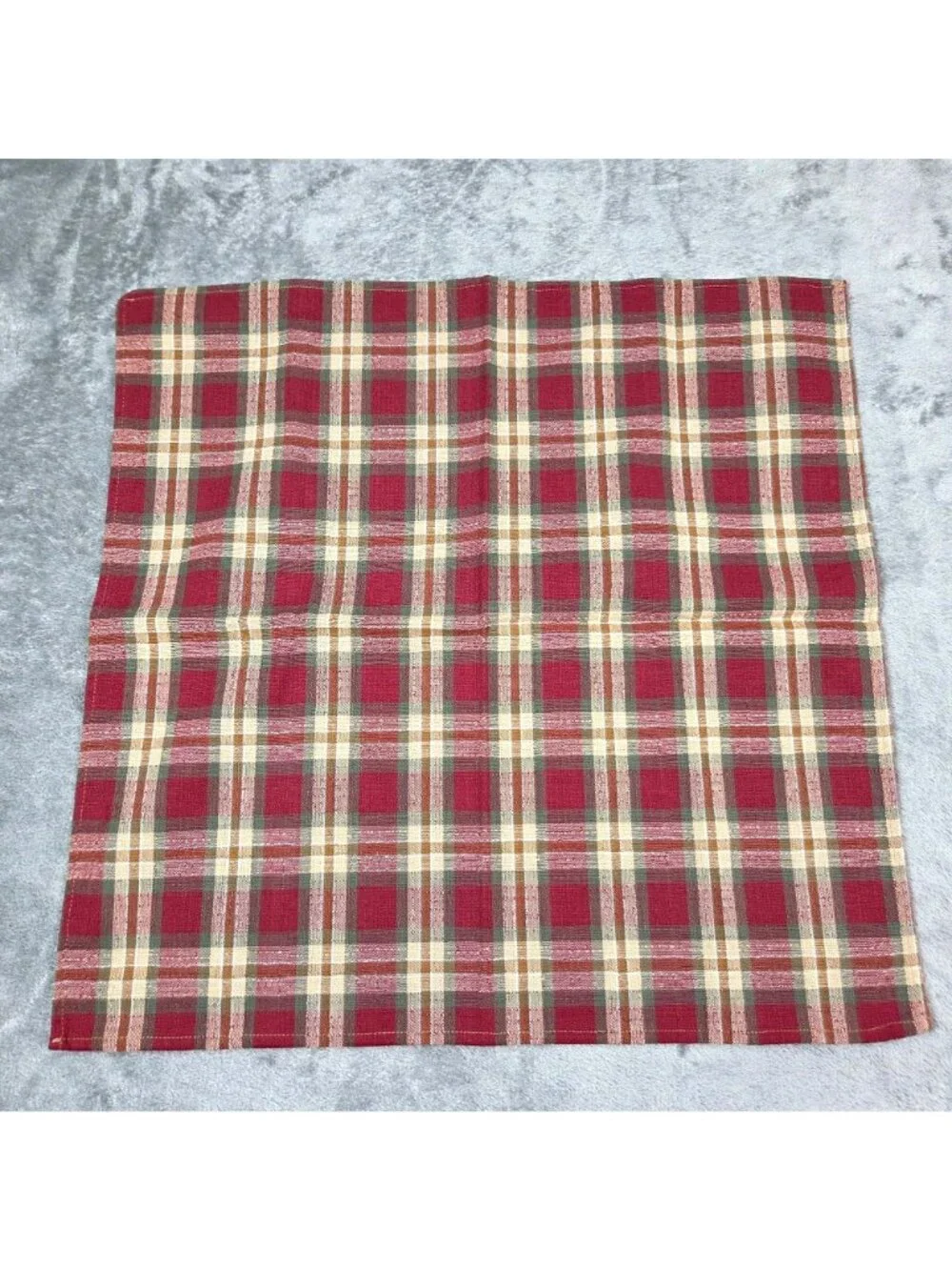 Longaberger Orchard Park Plaid Napkins 19